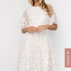 Elegant White Floral Lace Dress